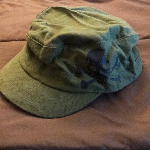 Accessories - 💀2 for $15 Army green hat with skull